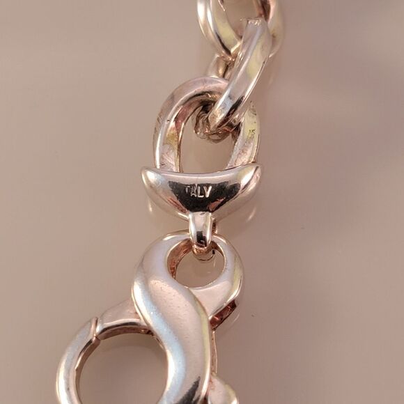 Sterling Italy Contemporary Twisted Oval Link Bracelet - Picture 5 of 10